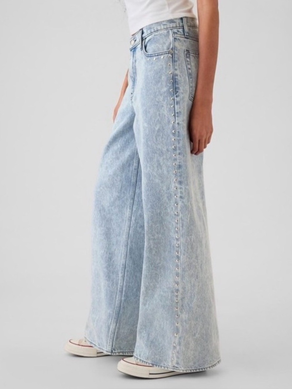 GAP Mid Rise UltraSoft Studded Baggy Jeans Wide Leg 27
